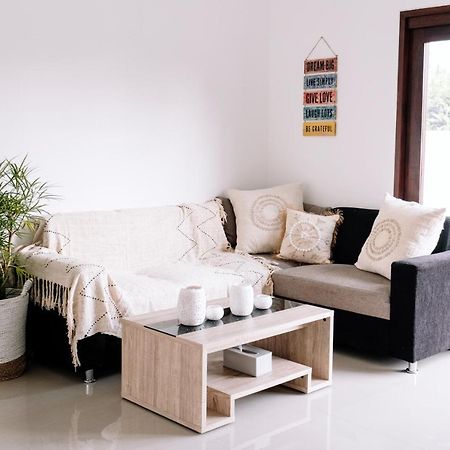 Villa Uhaina 아메드 외부 사진
