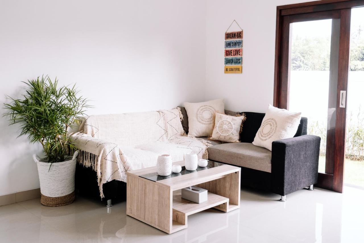 Villa Uhaina 아메드 외부 사진