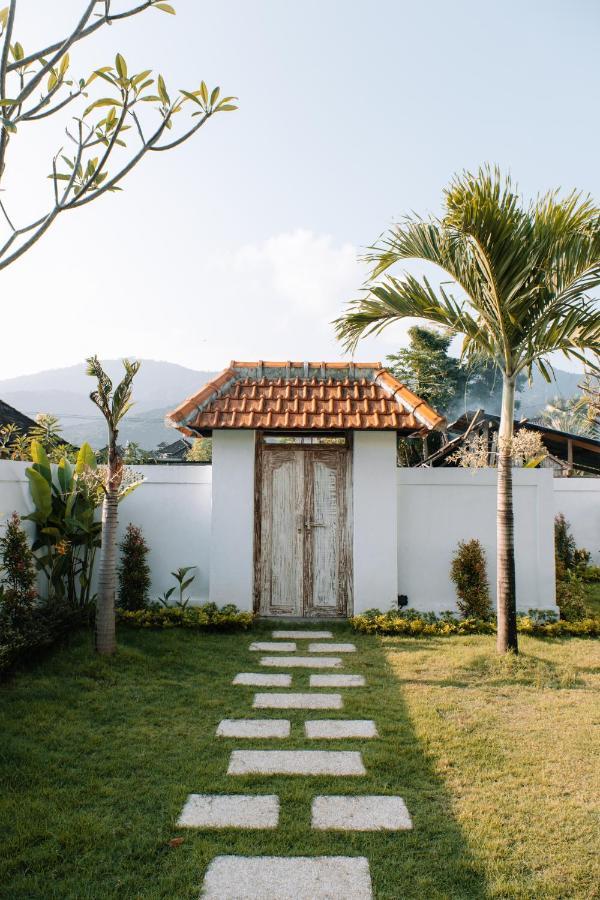 Villa Uhaina 아메드 외부 사진